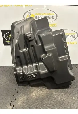 KENWORTH T680 Fender