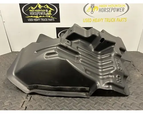 KENWORTH T680 Fender