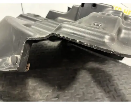 KENWORTH T680 Fender