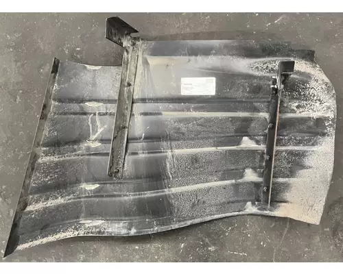KENWORTH T680 Fender