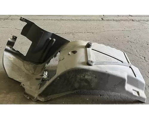 KENWORTH T680 Fender