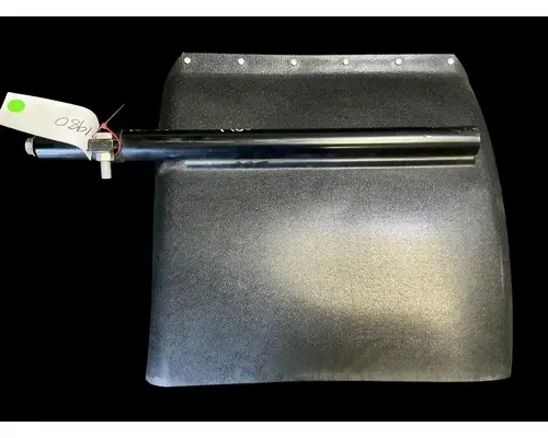 KENWORTH T680 Fender