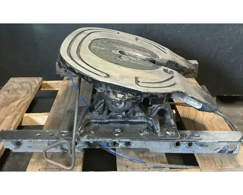 KENWORTH T680 Fifth Wheel