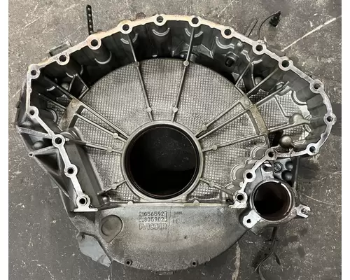 KENWORTH T680 Flywheel Housing