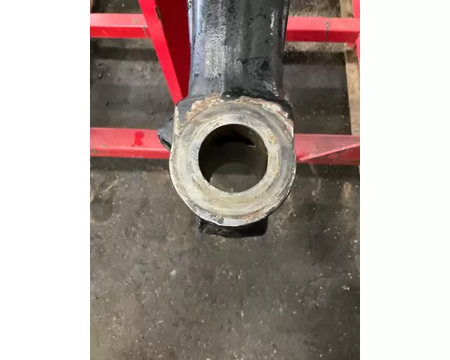 KENWORTH T680 Fr Axle Beam, 2WD