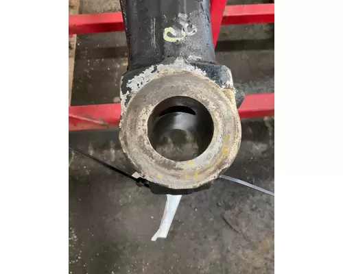 KENWORTH T680 Fr Axle Beam, 2WD