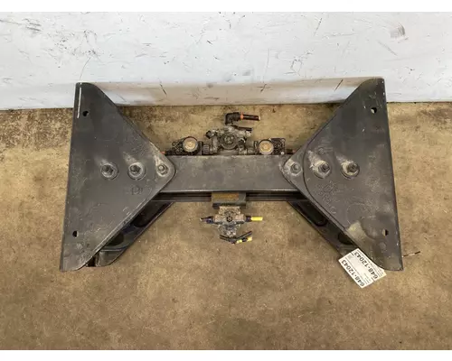 KENWORTH T680 Frame Crossmember