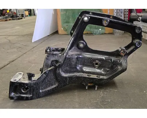 KENWORTH T680 Frame Horn