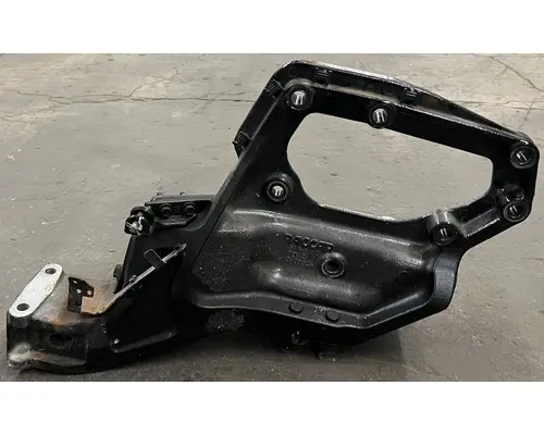 KENWORTH T680 Frame Horn