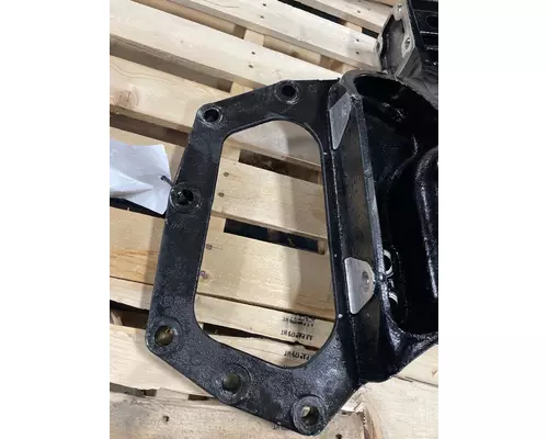 KENWORTH T680 Frame Horn