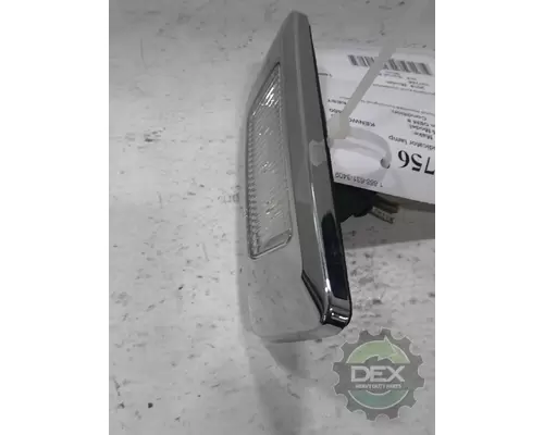 KENWORTH T680 Front Lamp (Turn Signal)
