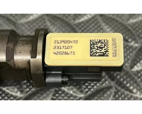 KENWORTH T680 Fuel Injector