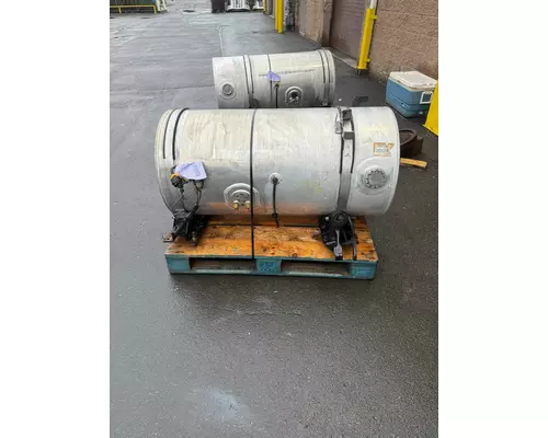 KENWORTH T680 Fuel Tank
