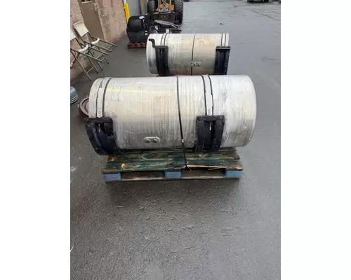 KENWORTH T680 Fuel Tank