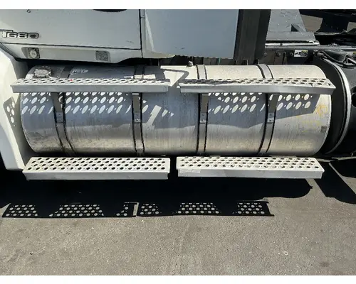 KENWORTH T680 Fuel Tank