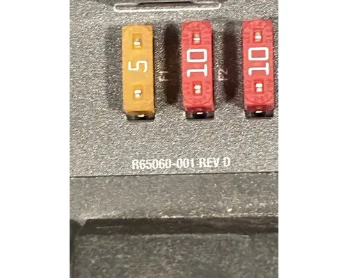 KENWORTH T680 Fuse Box