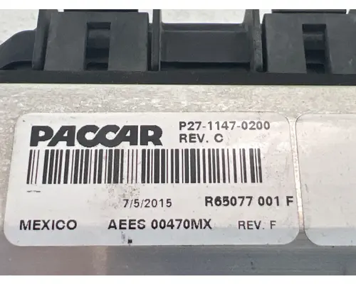 KENWORTH T680 Fuse Box