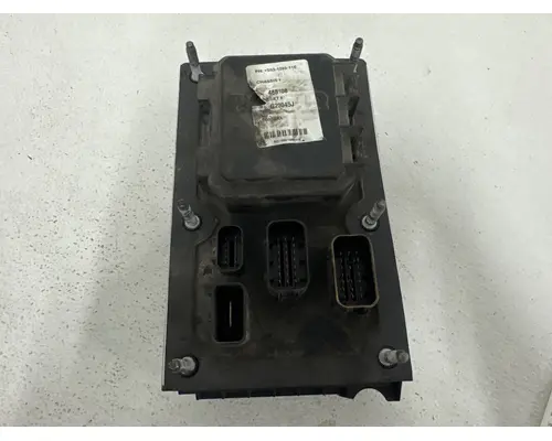KENWORTH T680 Fuse Box