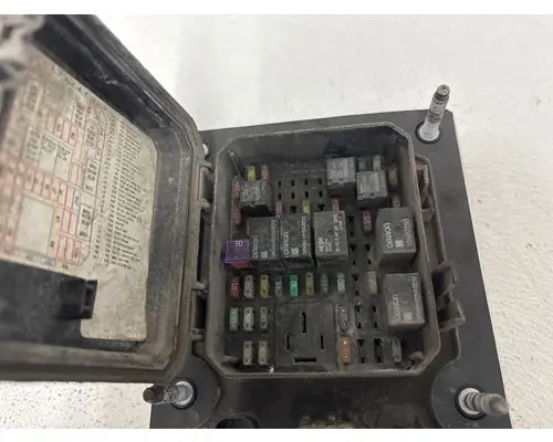 KENWORTH T680 Fuse Box