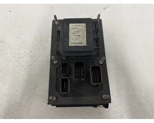 KENWORTH T680 Fuse Box