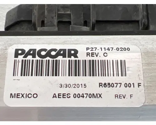 KENWORTH T680 Fuse Box