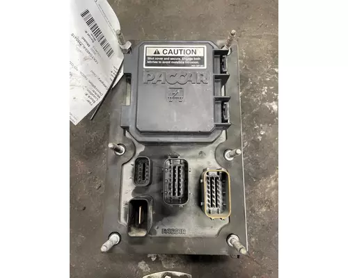 KENWORTH T680 Fuse Box