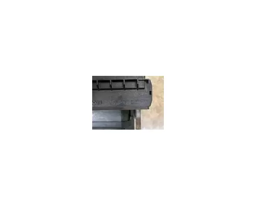 KENWORTH T680 Fuse panel