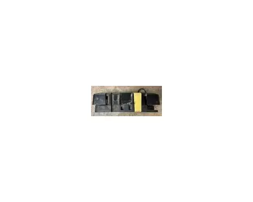 KENWORTH T680 Fuse panel