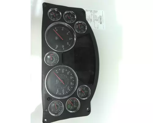 KENWORTH T680 GAUGE CLUSTER