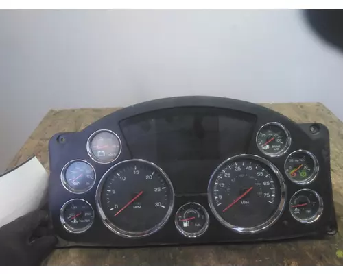 KENWORTH T680 GAUGE CLUSTER