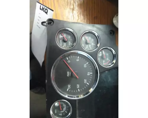 KENWORTH T680 GAUGE CLUSTER