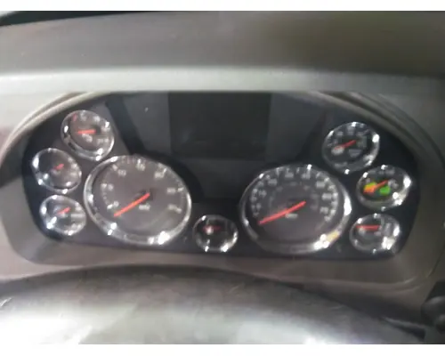 KENWORTH T680 GAUGE CLUSTER