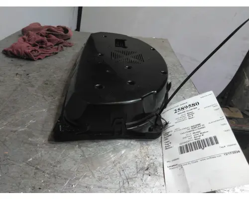 KENWORTH T680 GAUGE CLUSTER