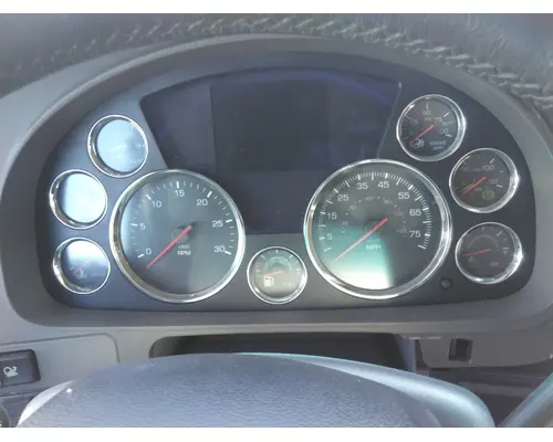 KENWORTH T680 GAUGE CLUSTER