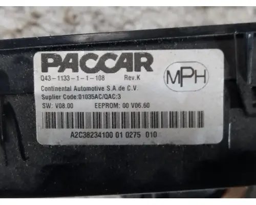 KENWORTH T680 GAUGE CLUSTER