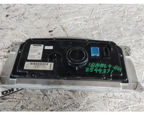 KENWORTH T680 GAUGE CLUSTER