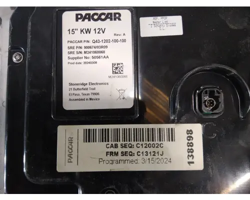 KENWORTH T680 GAUGE CLUSTER