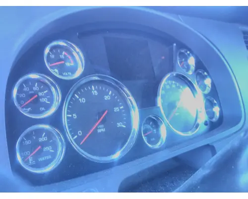 KENWORTH T680 GAUGE CLUSTER