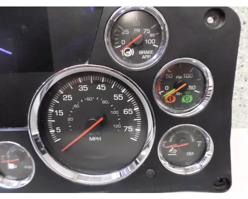 KENWORTH T680 GAUGE CLUSTER