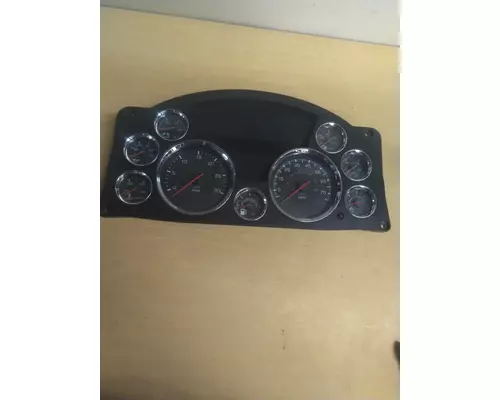 KENWORTH T680 GAUGE CLUSTER