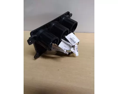 KENWORTH T680 GAUGE CLUSTER