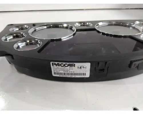 KENWORTH T680 GAUGE CLUSTER