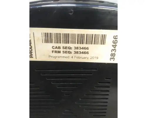 KENWORTH T680 GAUGE CLUSTER