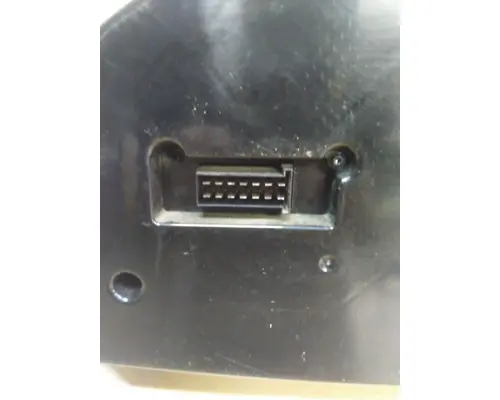 KENWORTH T680 GAUGE CLUSTER