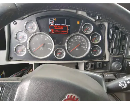 KENWORTH T680 GAUGE CLUSTER