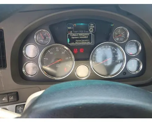 KENWORTH T680 GAUGE CLUSTER