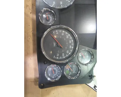 KENWORTH T680 GAUGE CLUSTER