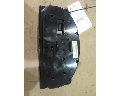 KENWORTH T680 GAUGE CLUSTER