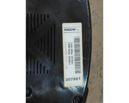 KENWORTH T680 GAUGE CLUSTER