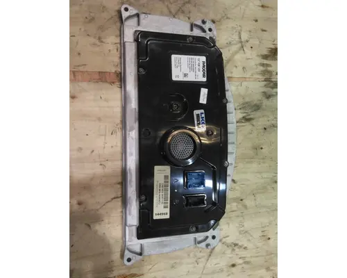 KENWORTH T680 GAUGE CLUSTER